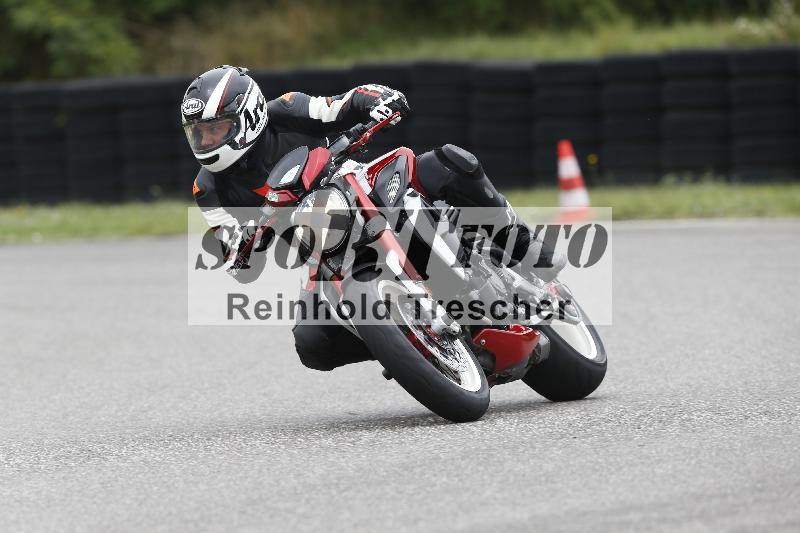 /37 28.07.2025 Dunlop Ride und Test Day ADR/Einsteiger gruen/unklar